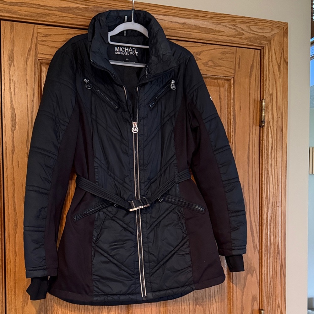 Michael Kors Women's black Puffer Jacket with Belt